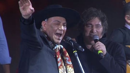 Chaqueño Palavecino: «Me pegan por haber cantado con Milei, dicen que cobré y es injusto»