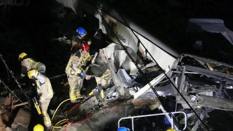 Descarrilamiento de un tren en Barcelona