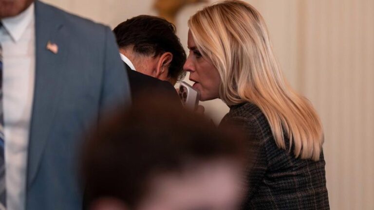 La fiscal general de EEUU pide a Minnesota su padrón electoral para «terminar con el caos»