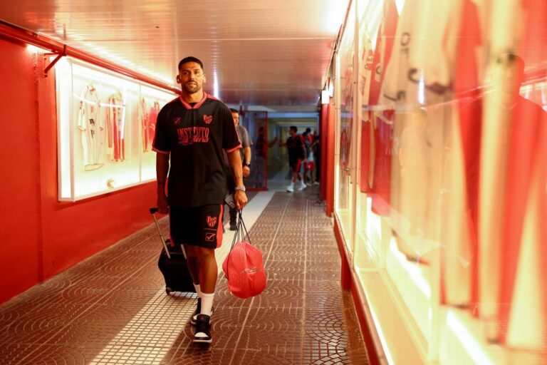 Esta tarde Instituto busca su primer triunfo ante Platense