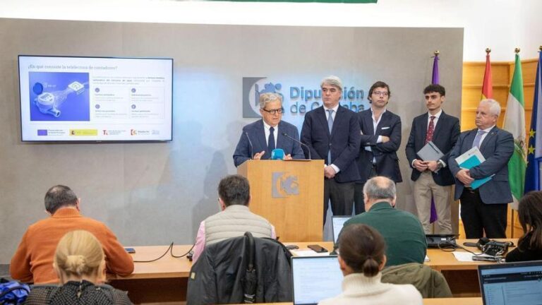 La Diputación de Córdoba invertirá 10,2 millones para digitalizar el agua y reducir las pérdidas hasta un 20%