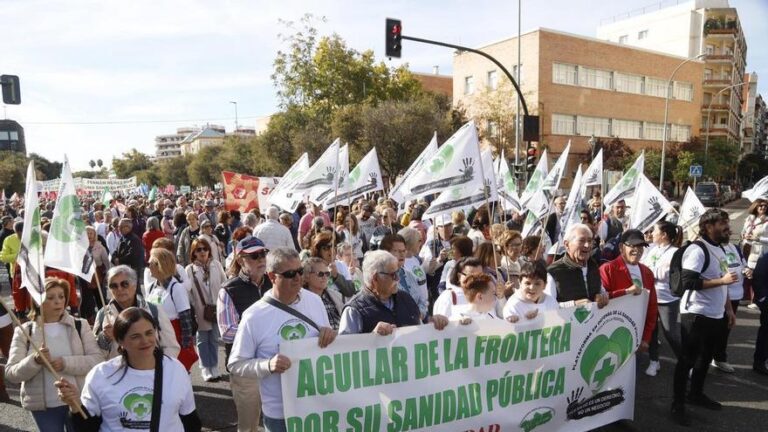 PSOE e IU denuncian la «censura» en la Diputación de Córdoba por negarse a emitir un documental sobre la sanidad