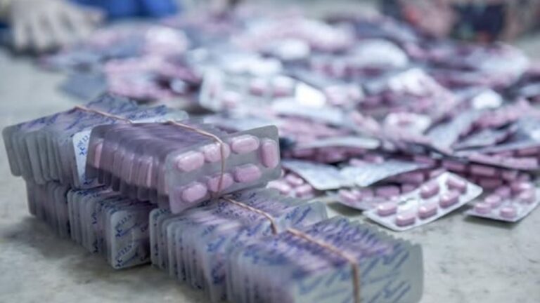 Córdoba: El municipio fabricó 4 millones de remedios con un ahorro del 60%