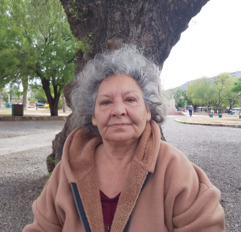 Buscan a una mujer que desapareció de un geriátrico en Capilla del Monte