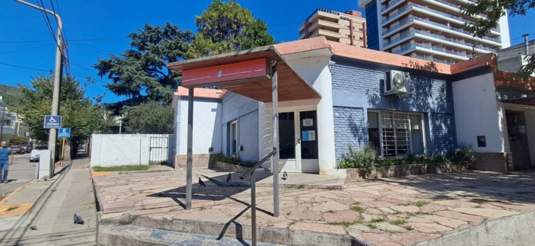 Carlos Paz: Robaron en las oficinas municipales de Inclusión Social y causaron destrozos