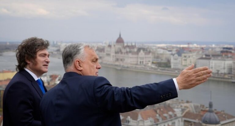 Javier Milei mantuvo una reunión con el primer ministro de Hungría Viktor Orbán