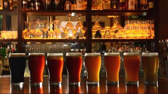 Cerveceros artersanales proyectan una Oktoberfest en Córdoba Capital para reactivar un sector en caída